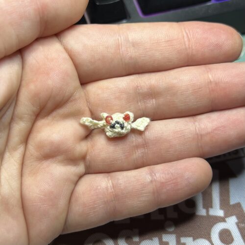 Micro Minigurumi Albino Bat
